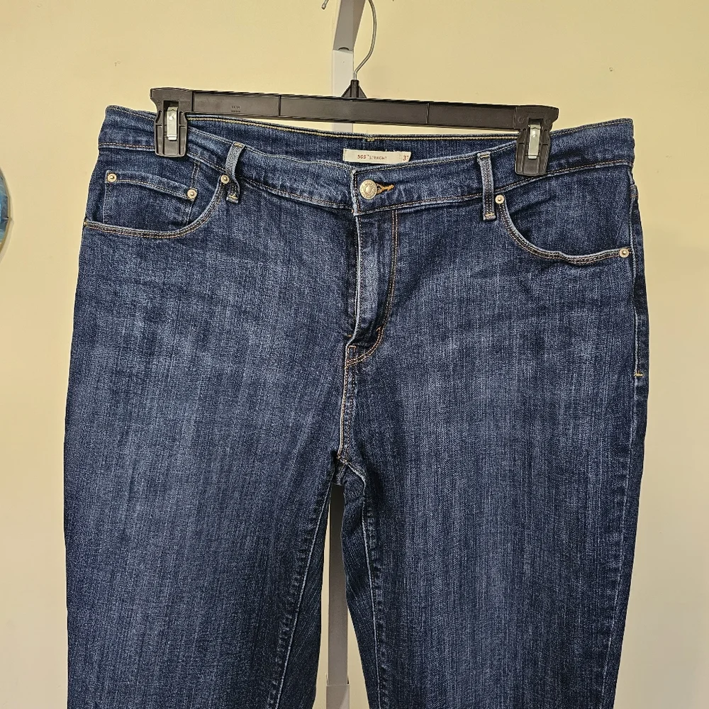 Levi's 505 Straight Jean Dark Wash Size 16 W33 - Picture 2 of 7